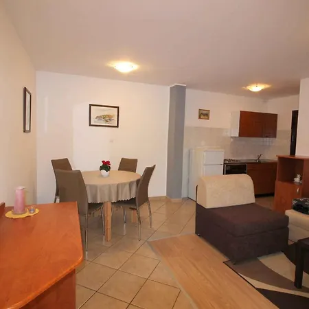 In Novigrad - Istrien 9505 Karpinjan